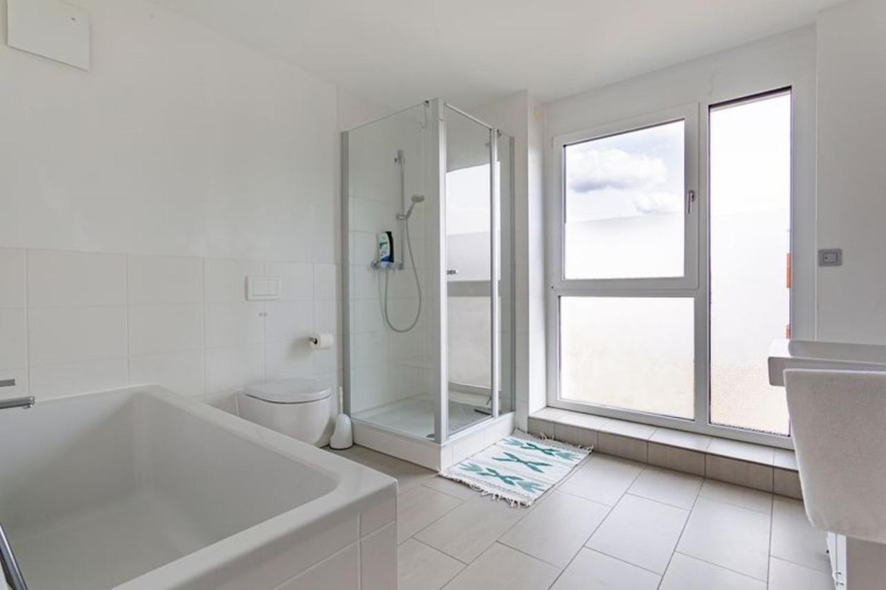 Privat Zimmer Richtung Messe Hannover Bagian luar foto