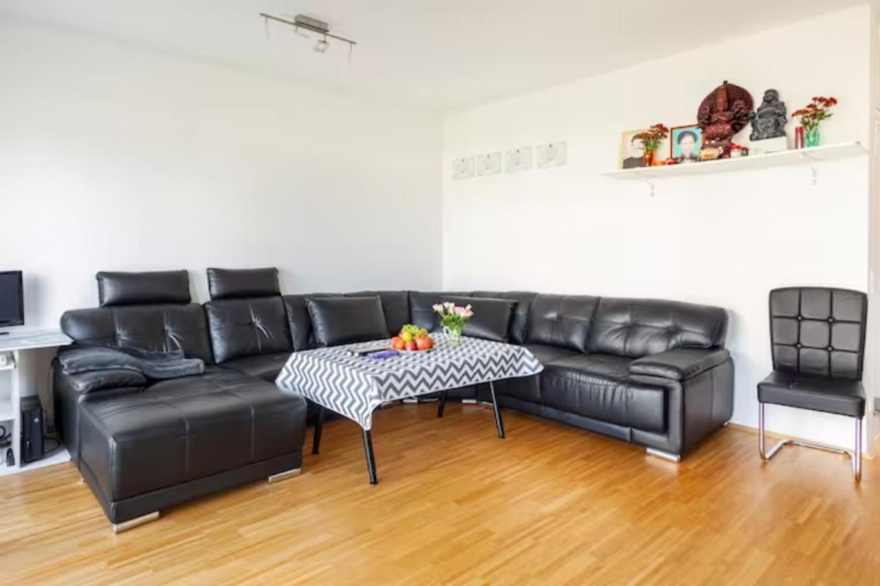 Privat Zimmer Richtung Messe Hannover Bagian luar foto